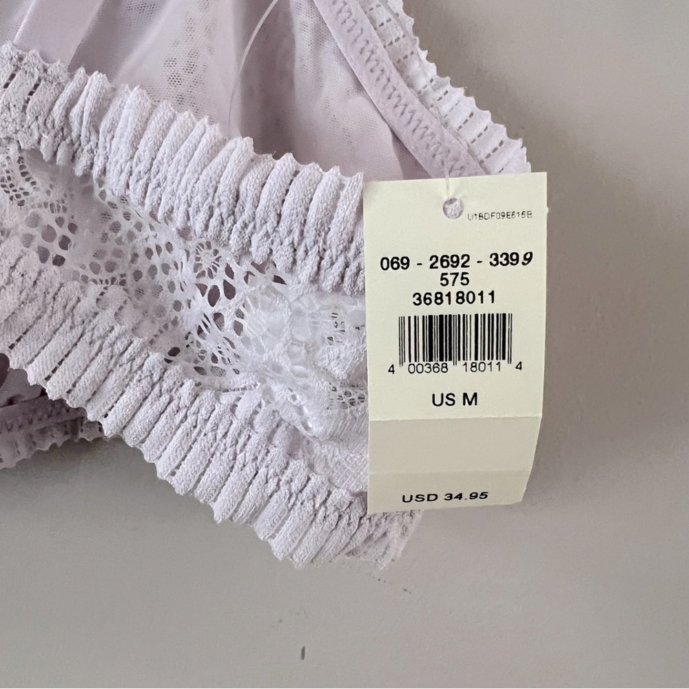 Aerie Semi Sheer floral lace bralette Ladies size medium Light purple lavender - Picture 6 of 9